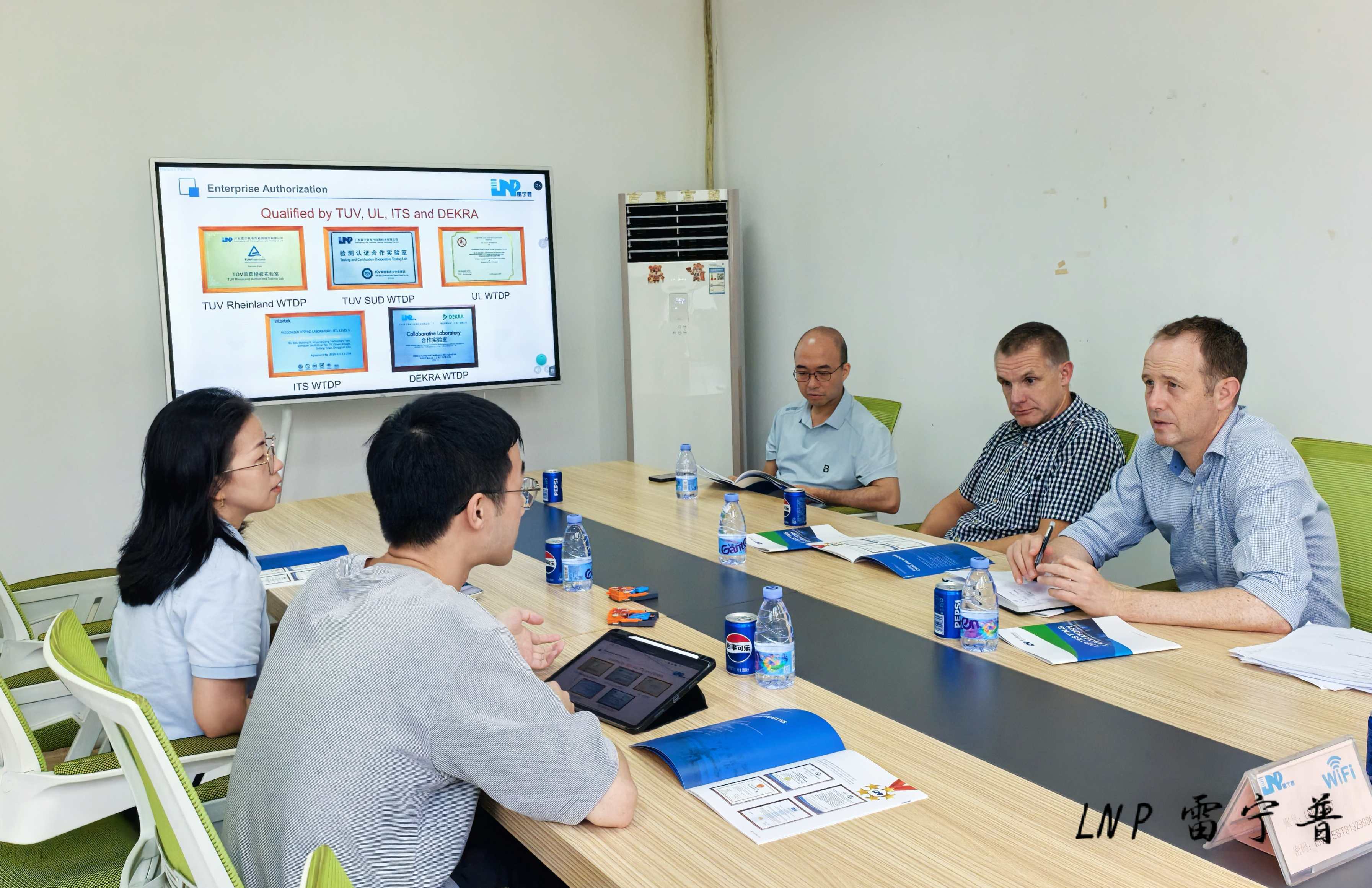 52a7236d35edb41cec002406e1b39f7f 52a7236d35edb41cec002406e1b39f7f